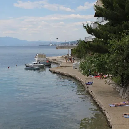 Family Friendly House With A Swimming Pool Kraljevica - 21125 Prázdninový dům Krizisce